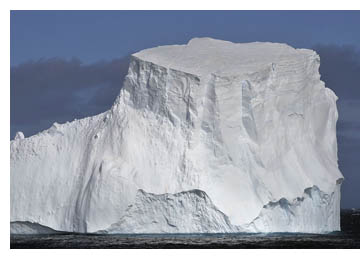 Ett stort isberg.